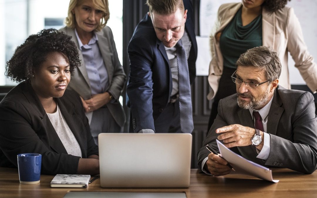 How to Communicate Effectively in Business Meetings